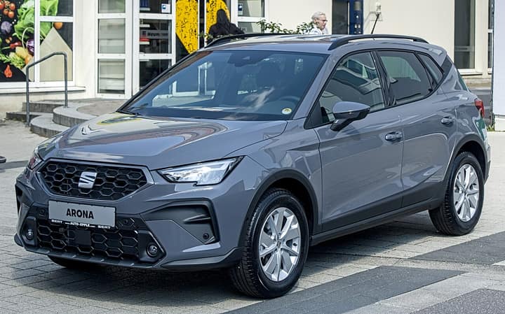 Seat Ibiza o Seat Arona: cuál comprar en España en 2026